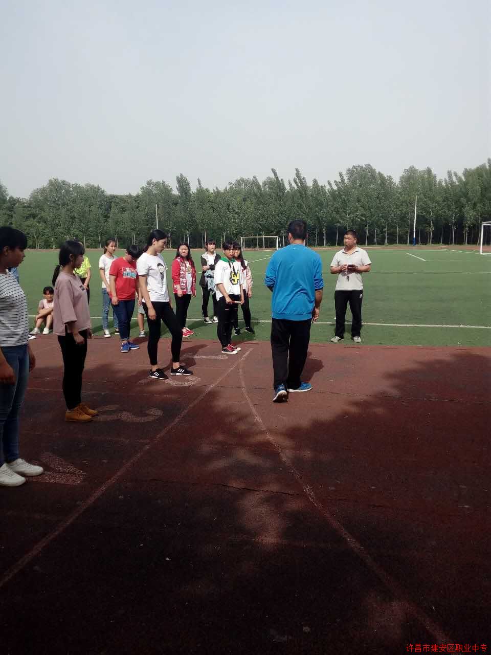 ������ְҵ��ר�ٰ촺���˶��� ϲӭ������ְ�̻��